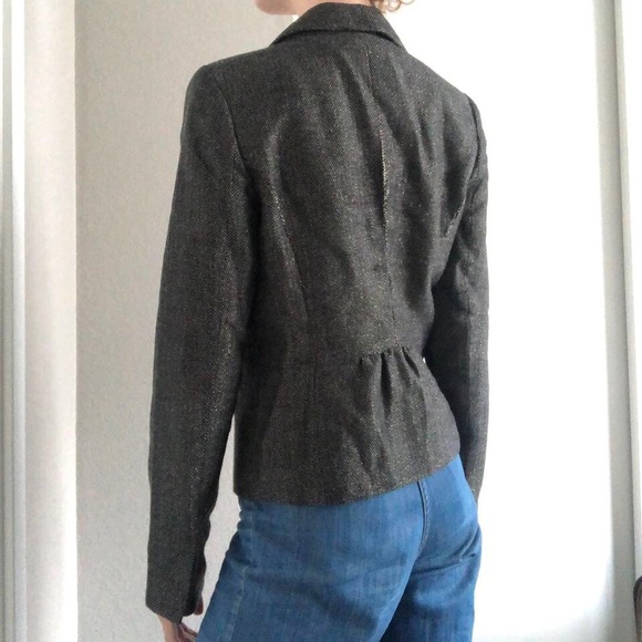 Grey blazer with gold details - Picture 2 of 5